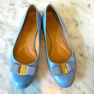 Nearly perfect robin egg blue patent leather Ferragamo Flats size 8.5